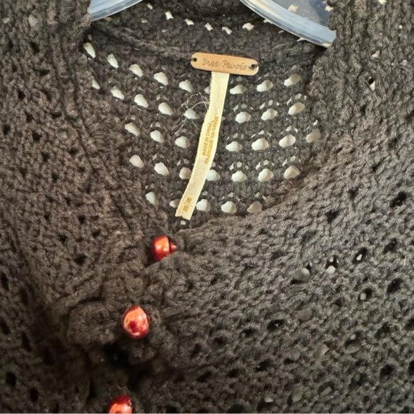 Free People Crochet Boho Cotton Peplum Top Buttons Cardigan Sweater Black M - Picture 4 of 12